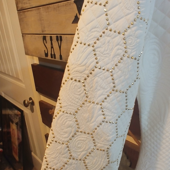 Venus white gold studded cocktail dress - Picture 5 of 5